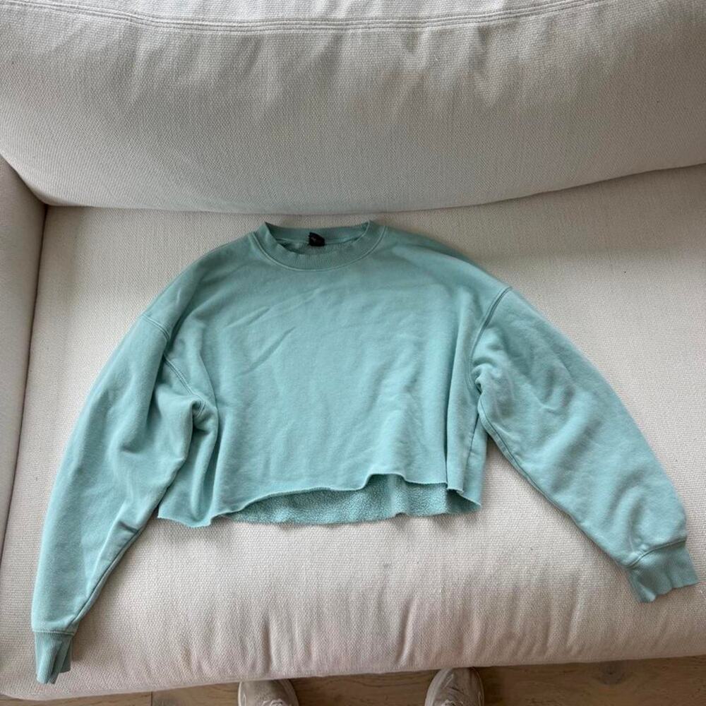Wild fable minty blue cropped sweatshirt